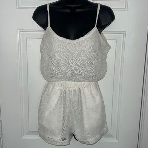 Lace Paisley Romper w/Pockets